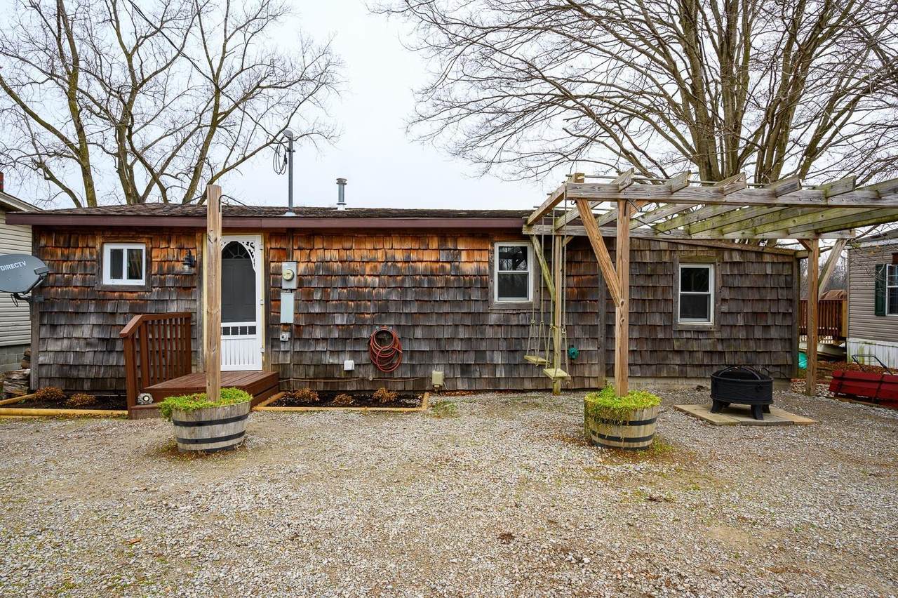 2489 Cedar Lake - Photo 1