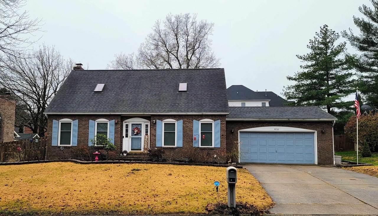 8722 Hillside Drive - Photo 1