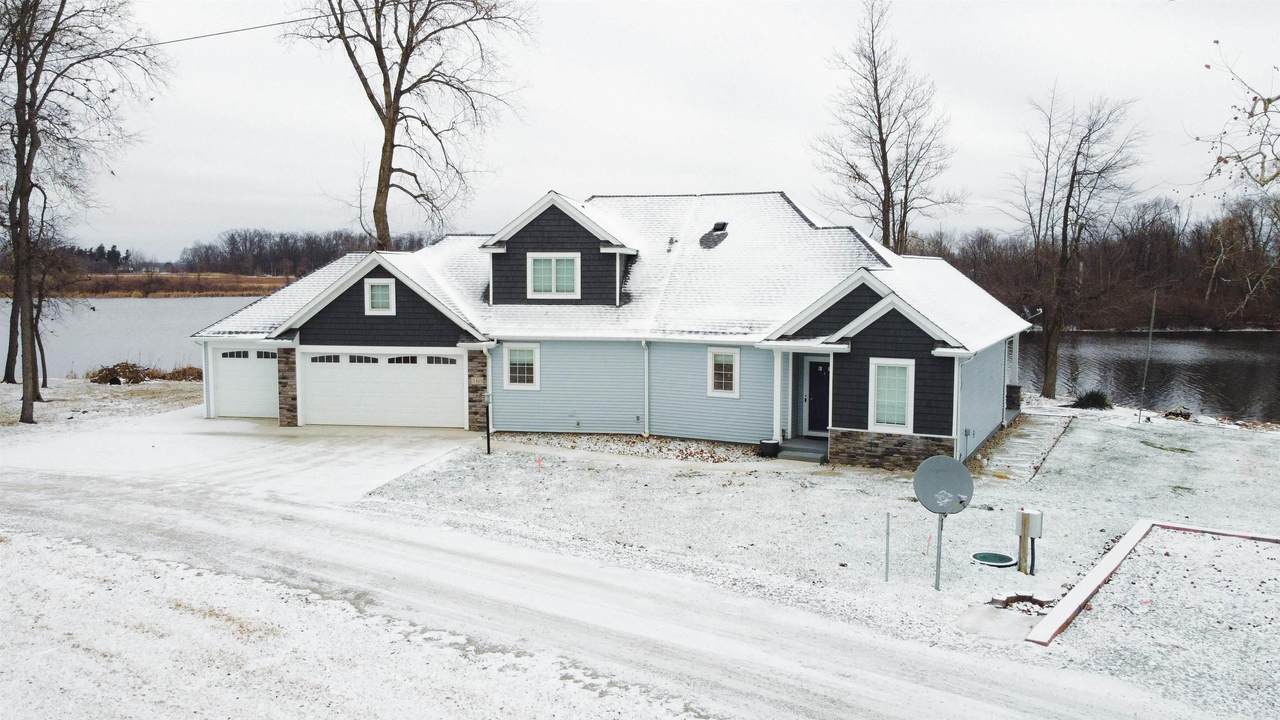 5425 Groveland Drive - Photo 1