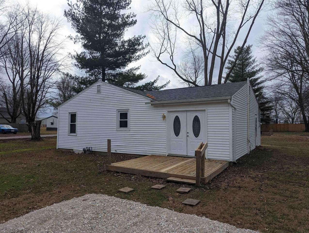 406 7th Street - Photo 1