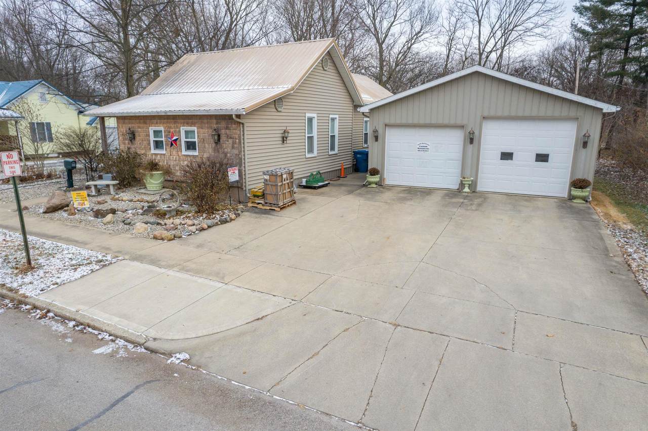 309 Maple Street - Photo 1
