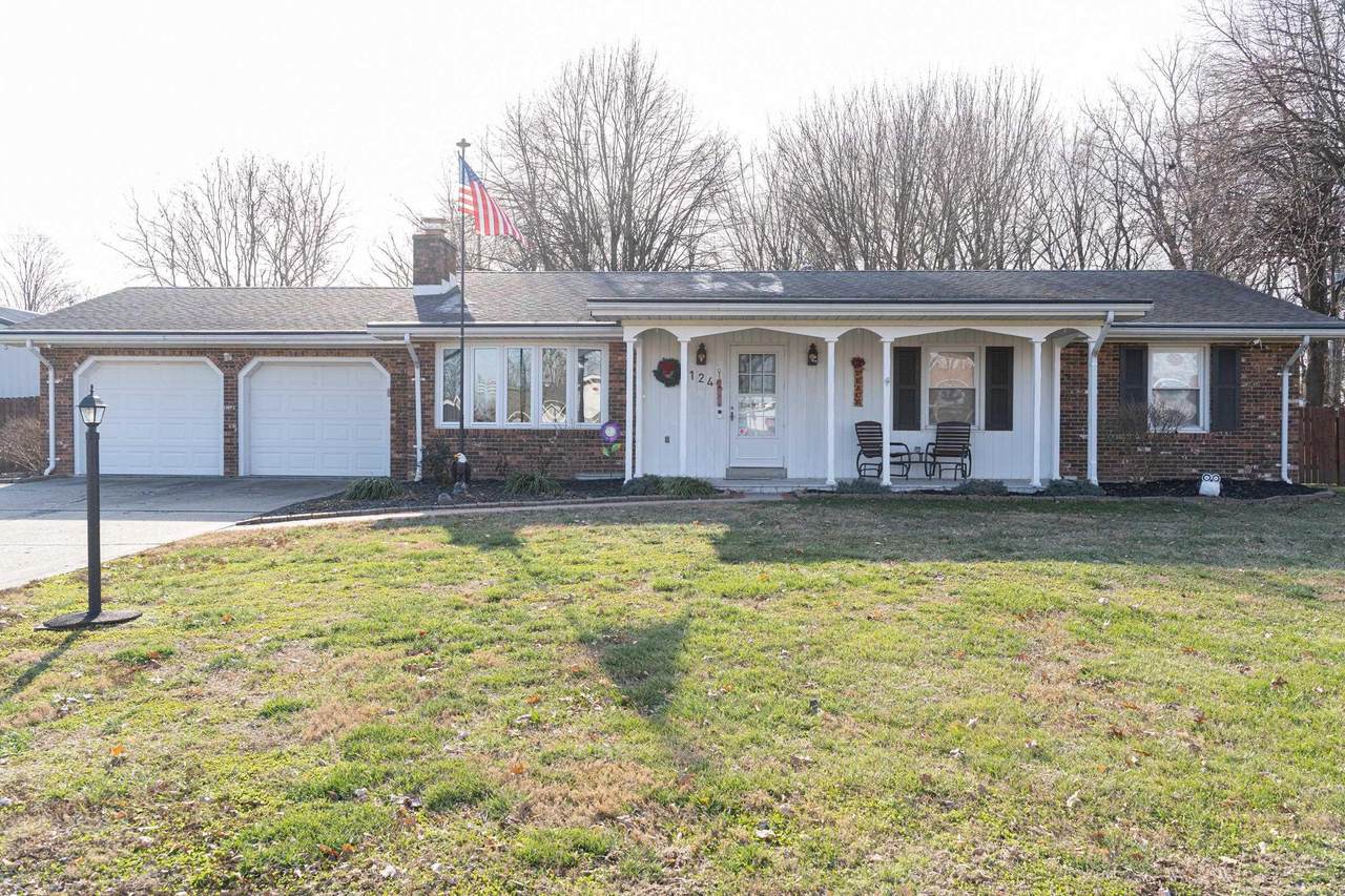 1246 Cardinal Drive - Photo 1