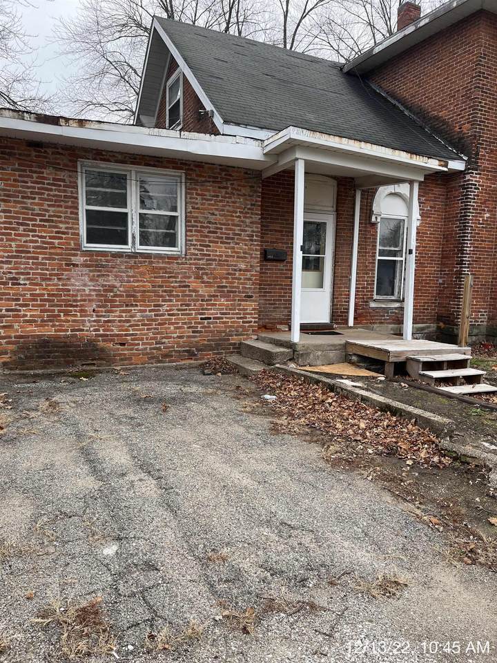325 Pontiac Street - Photo 1