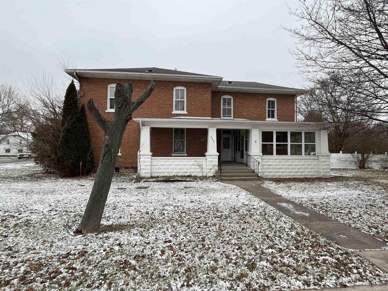 406 Toledo Street - Photo 1