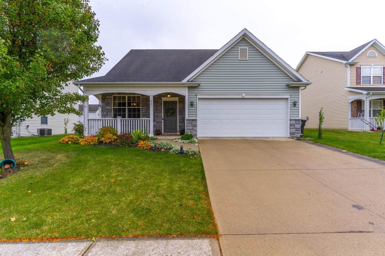 307 Chisholm Place - Photo 1