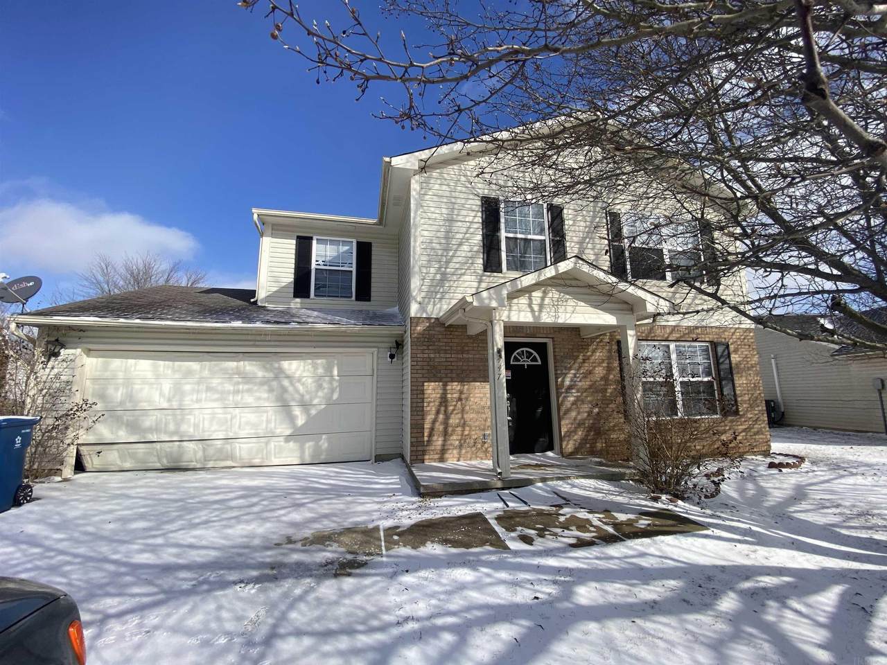 447 Bayhill Court - Photo 1