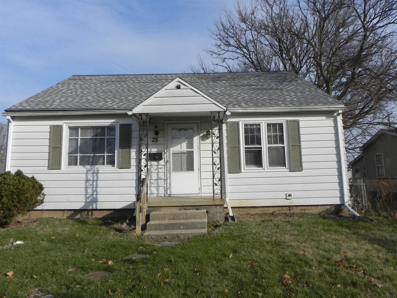 25 31st Street - Photo 1