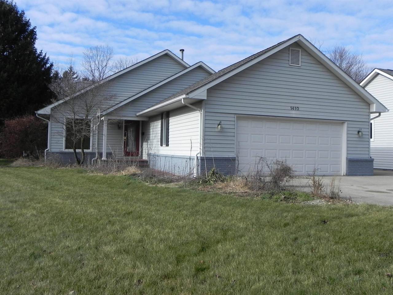 1410 Benson Drive - Photo 1
