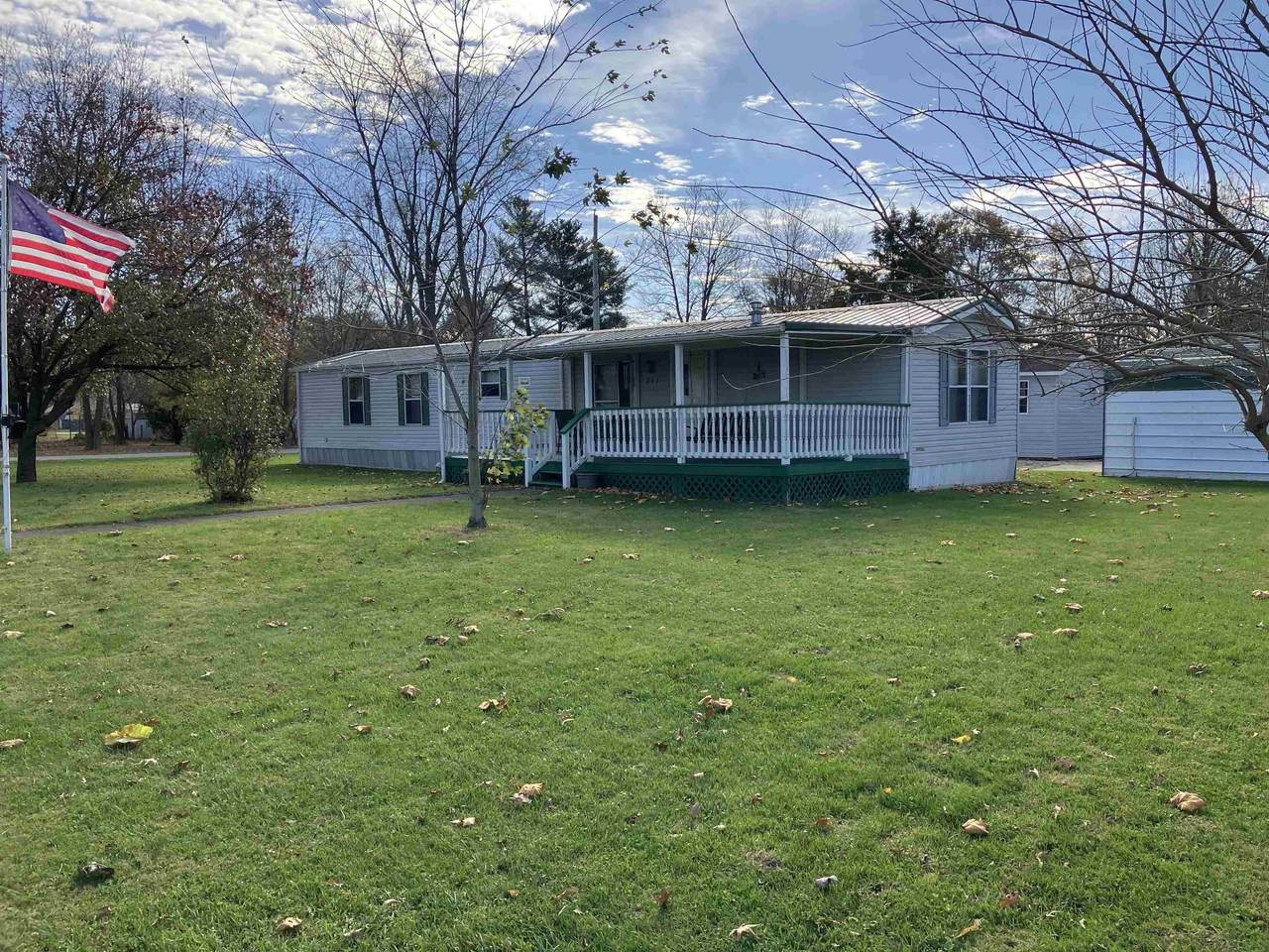 257 2nd Street - Photo 1