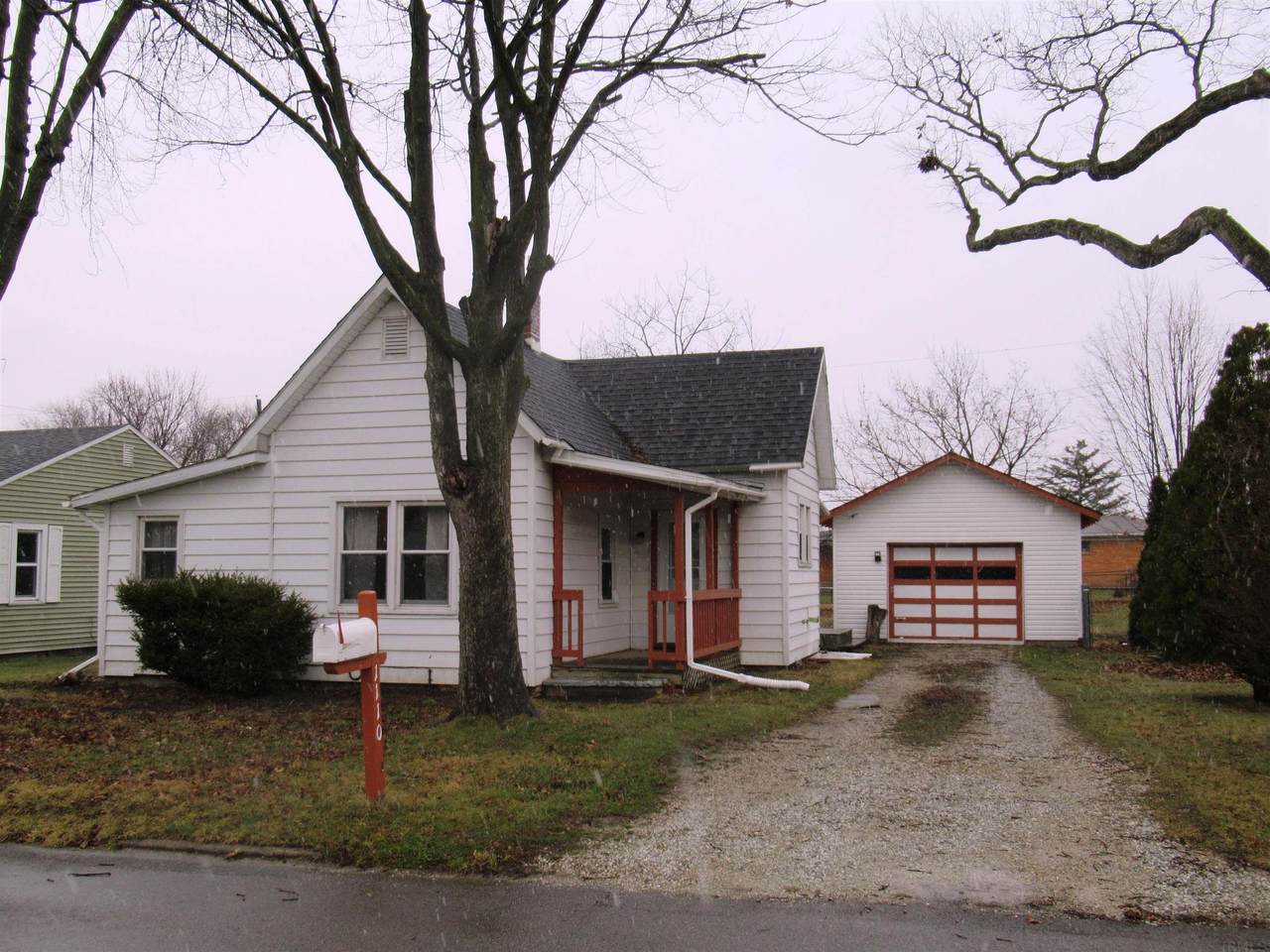 1110 Monroe Street - Photo 1