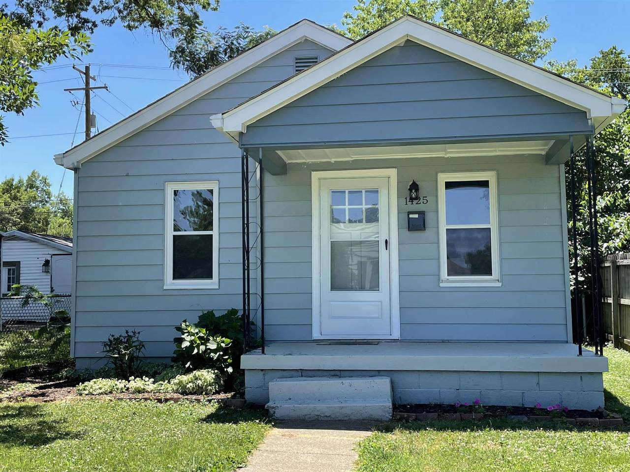 1425 Monroe Street - Photo 1