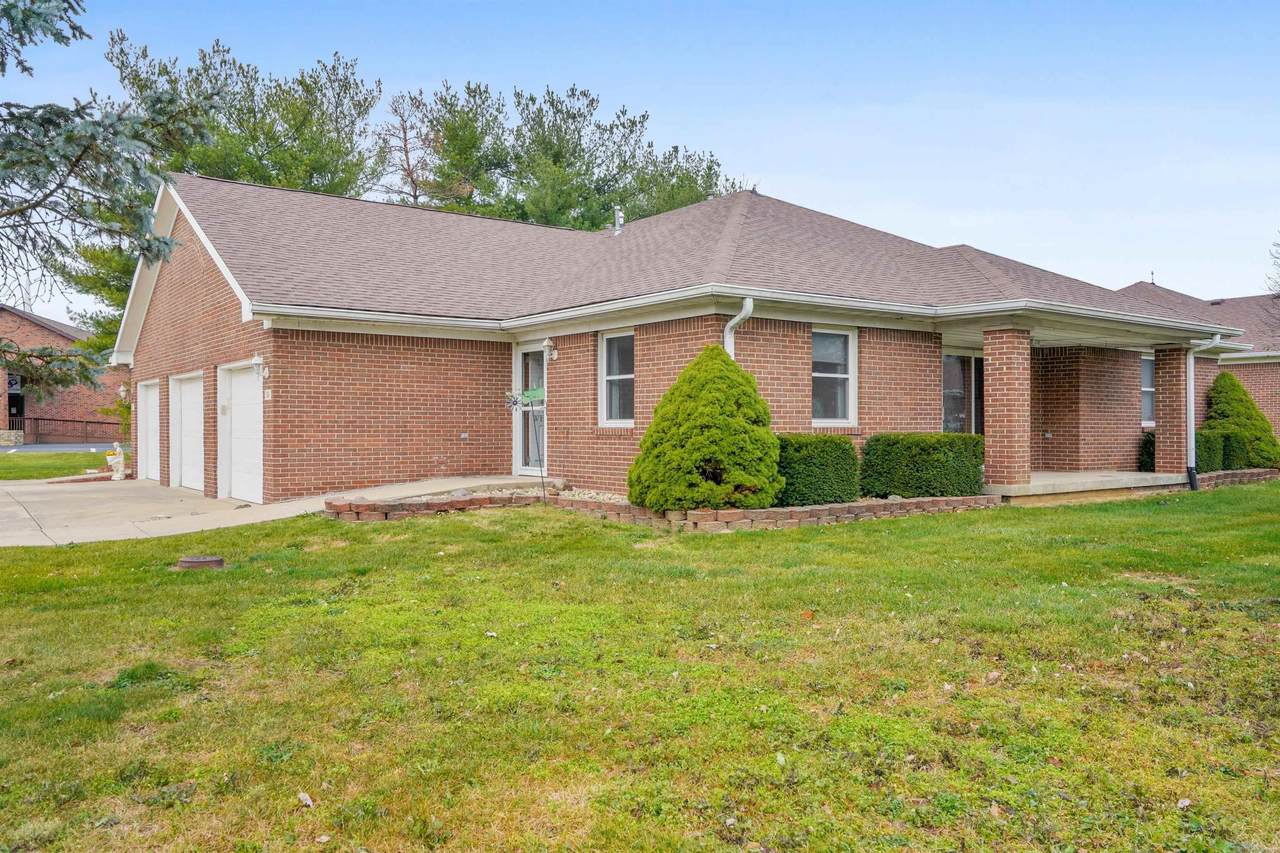 11758 Civic Circle - Photo 1