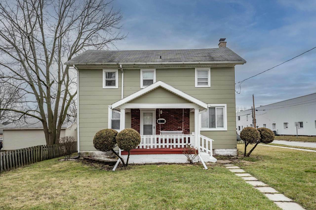 424 Indiana Avenue - Photo 1