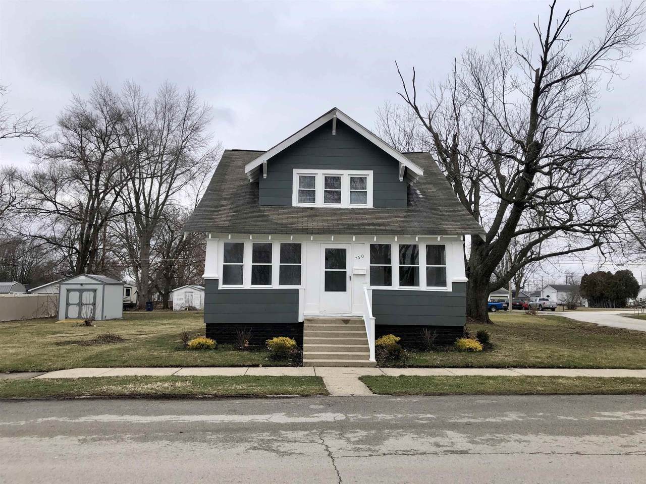 760 Central Avenue - Photo 1