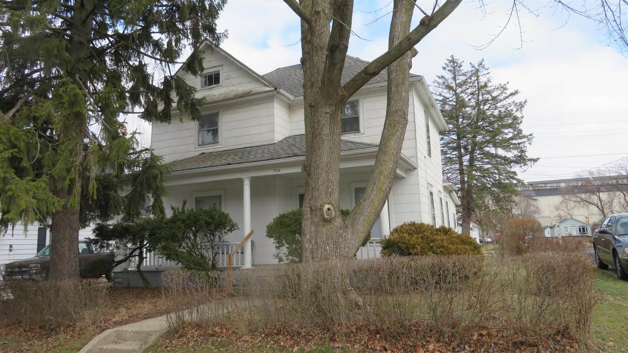 706 Locke Street - Photo 1