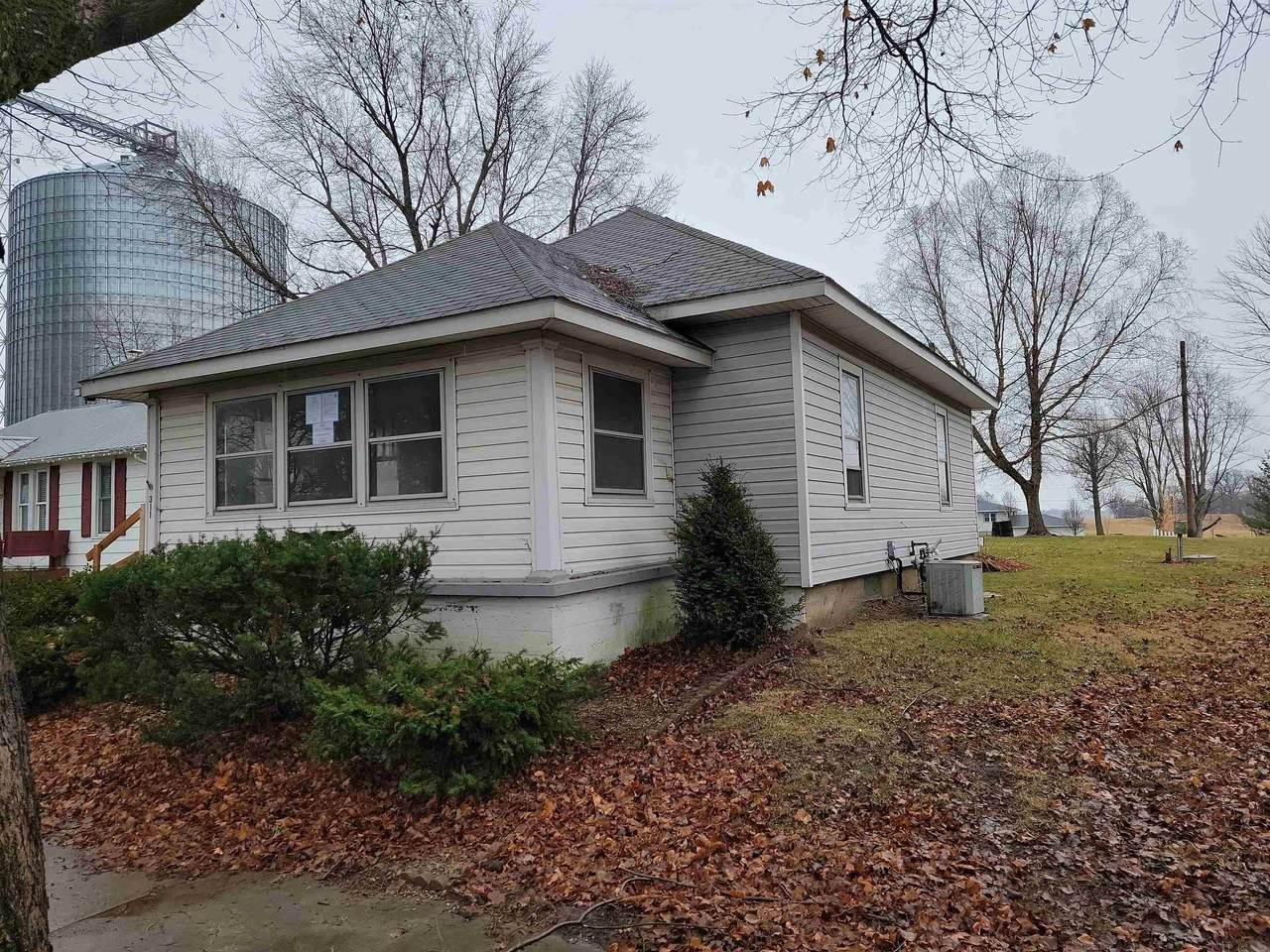 311 Main Street - Photo 1