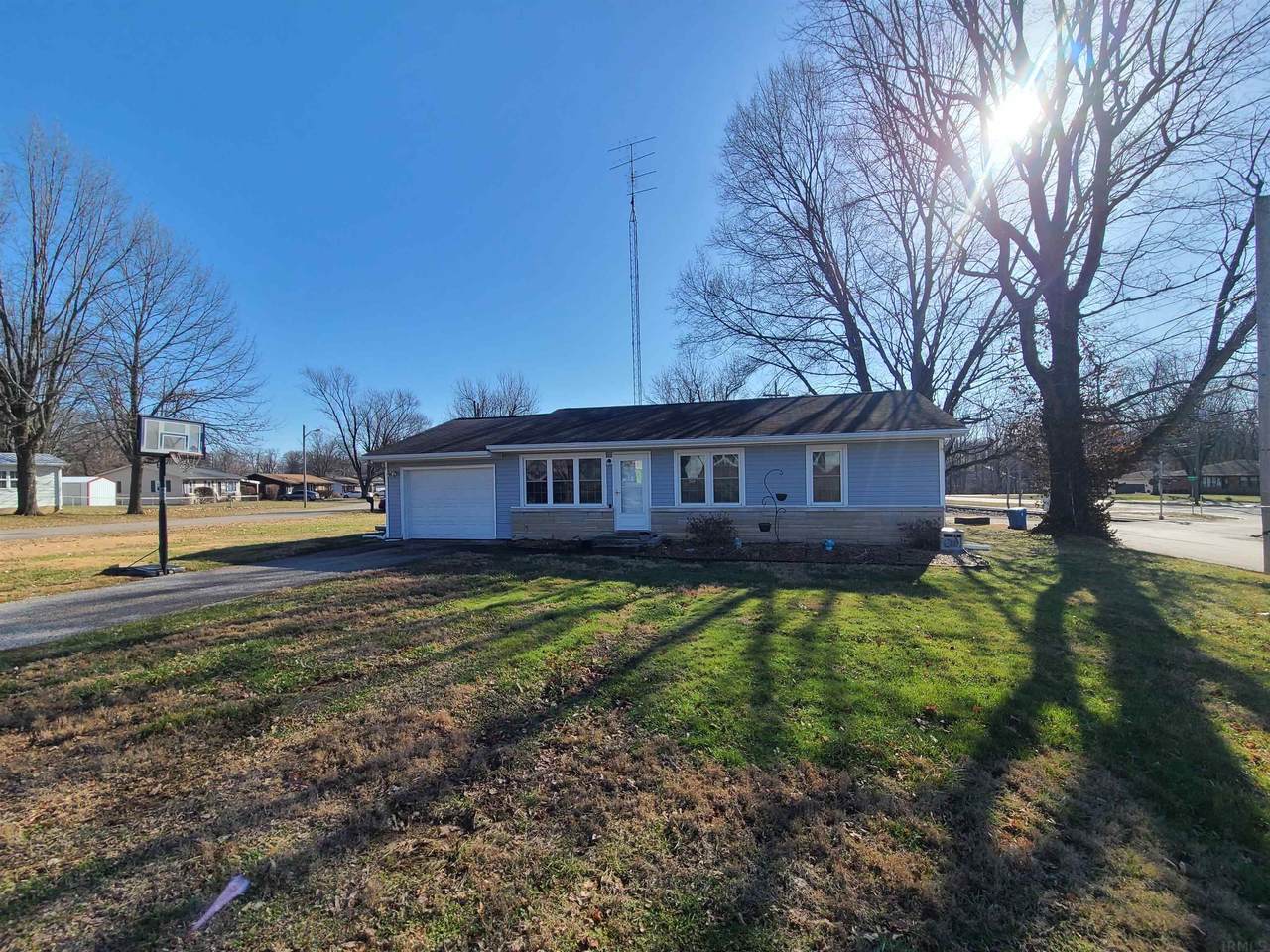 303 Bentley Road - Photo 1
