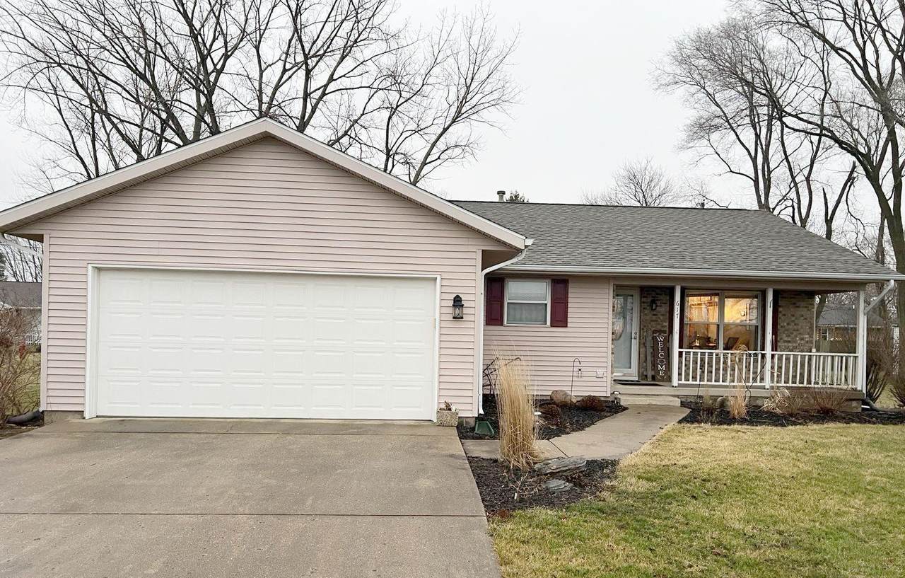 617 Gregory Lane - Photo 1