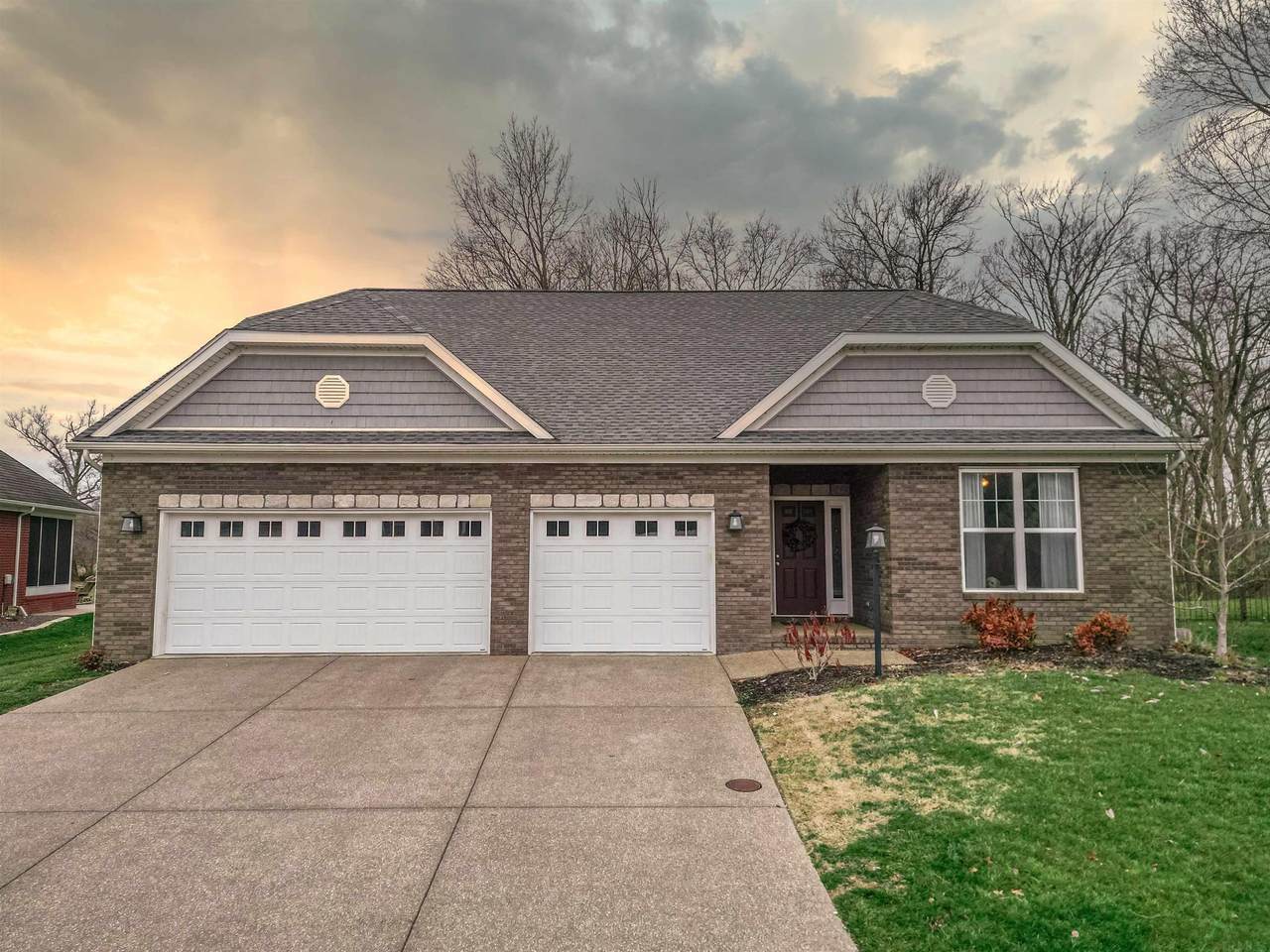 10444 Bernadette Drive - Photo 1