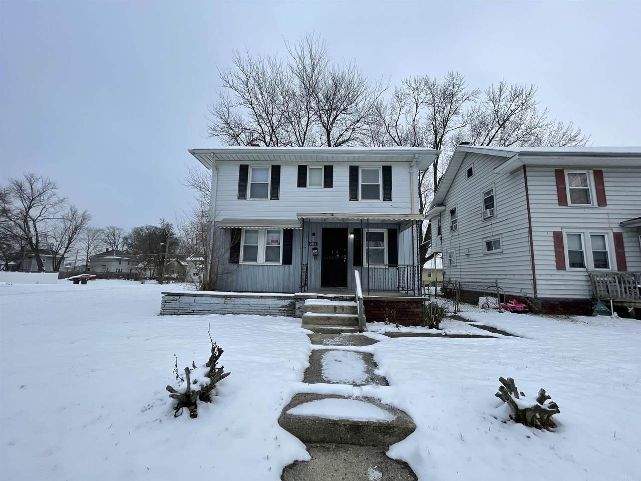 2815 Plaza Drive - Photo 1