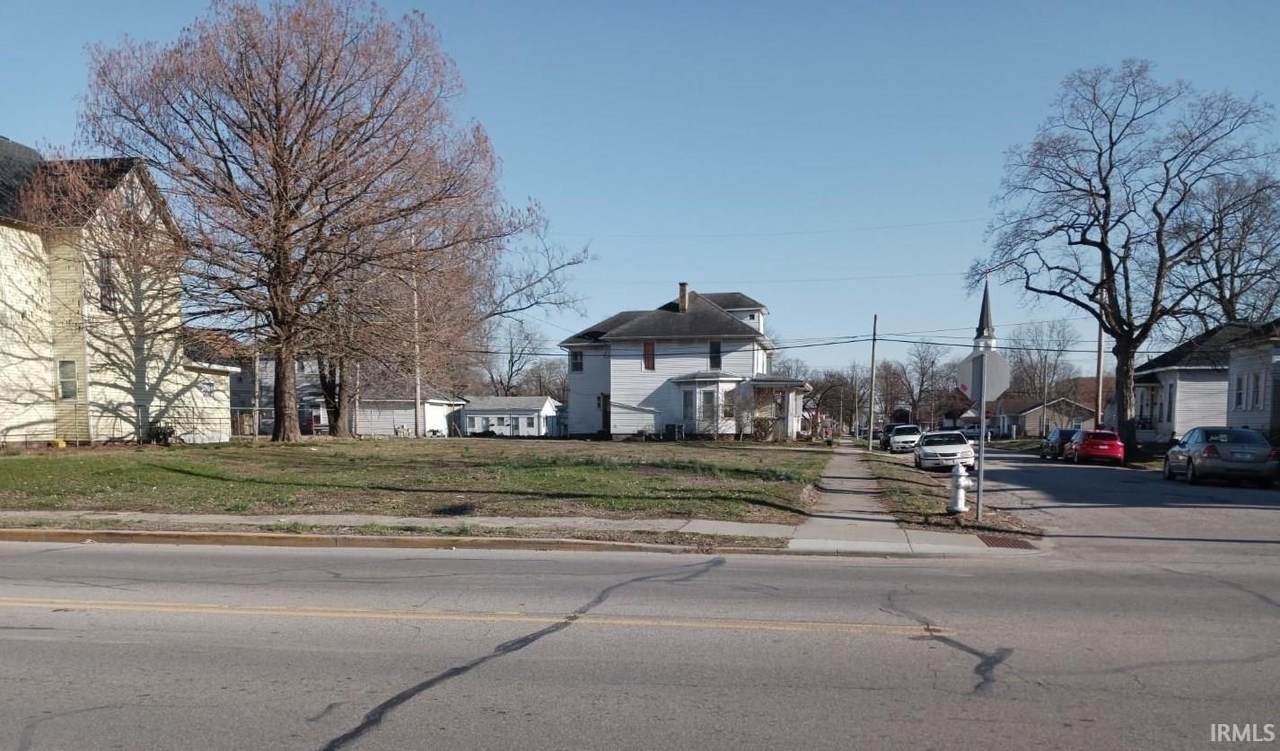 801 6th Street - Photo 1