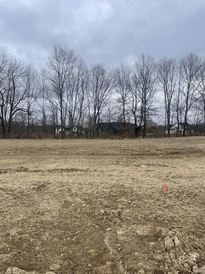 555 E Basalt Drive - Photo 1