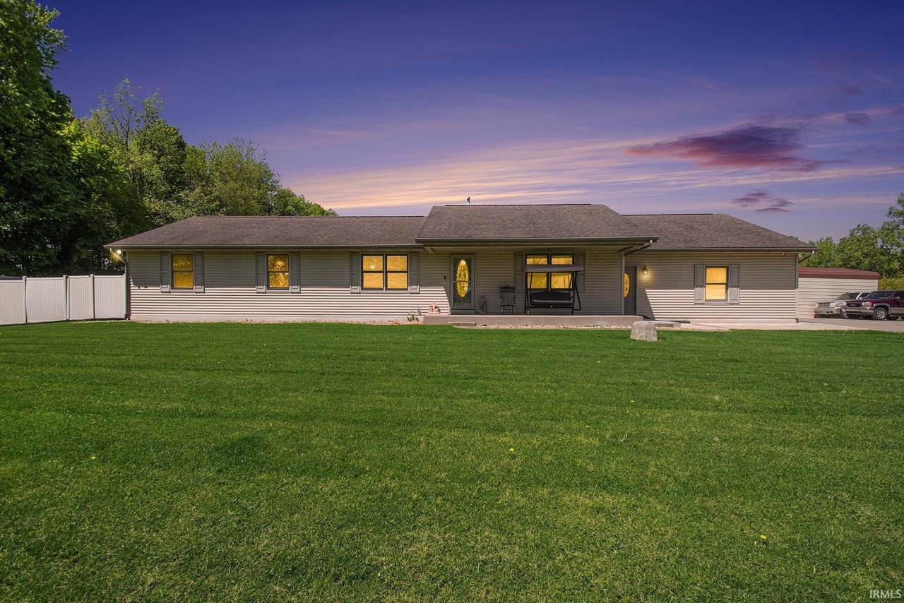 58821 County Road 9, Elkhart, IN 46517 (MLS 202416371) Brick Built