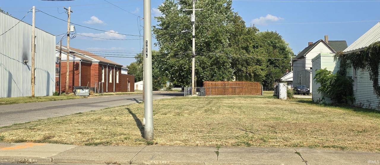 1021 Governor Street - Photo 1