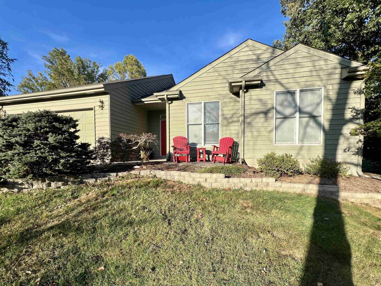 9419 Harbour Pointe Drive - Photo 1