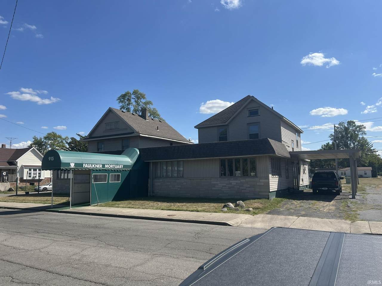 915 Willard Street - Photo 1