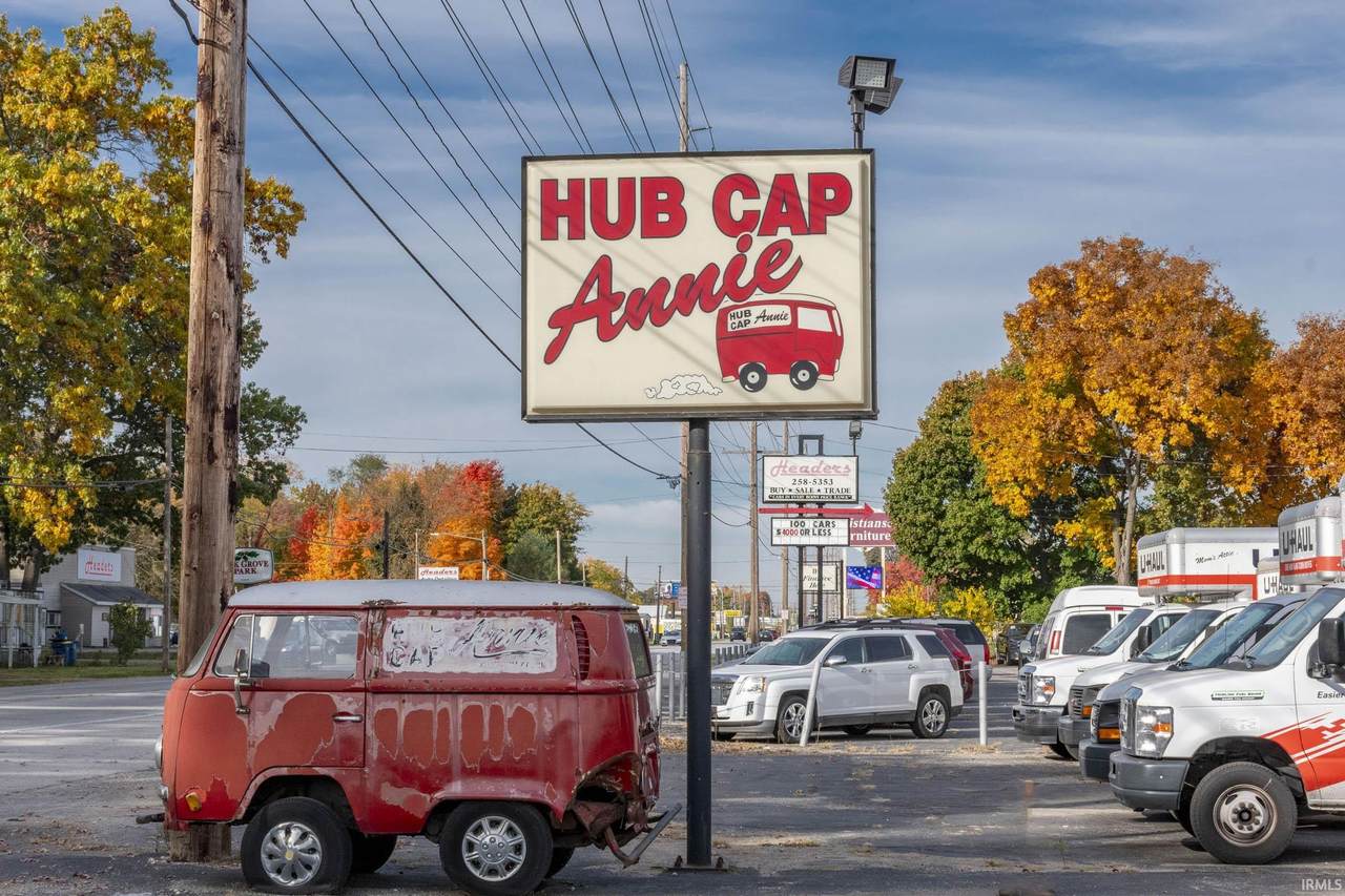 1550 Mckinley Avenue - Photo 1