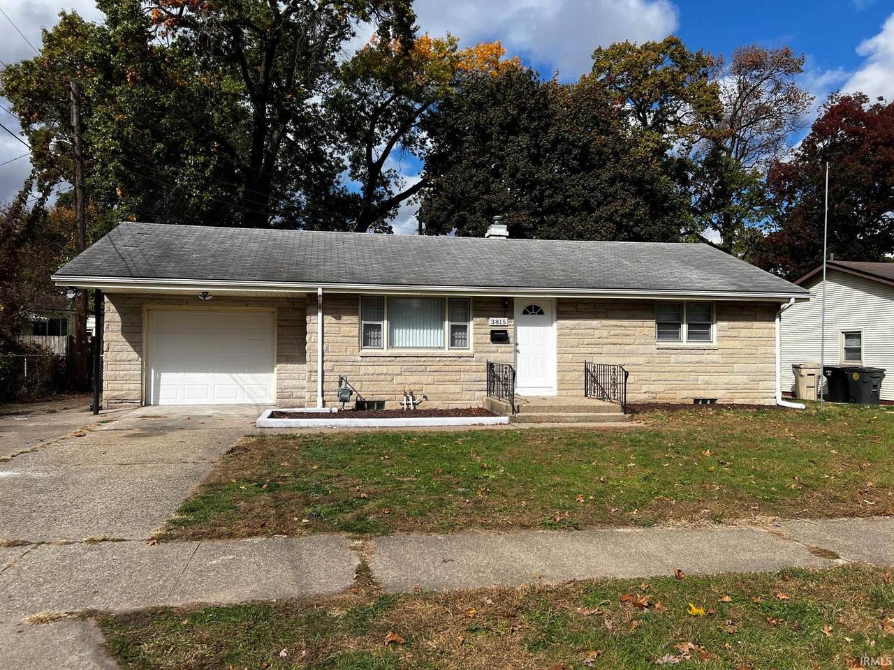 3815 Ardmore Trail - Photo 1