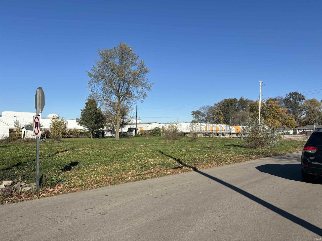 1904 N Avenue - Photo 1