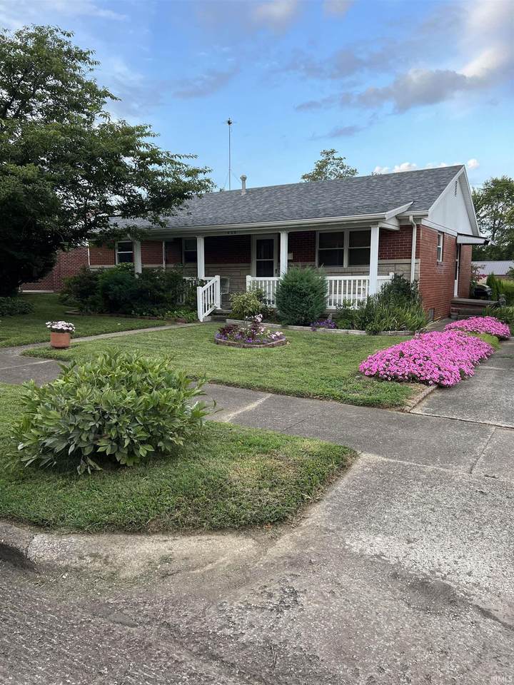 430 15th Street - Photo 1