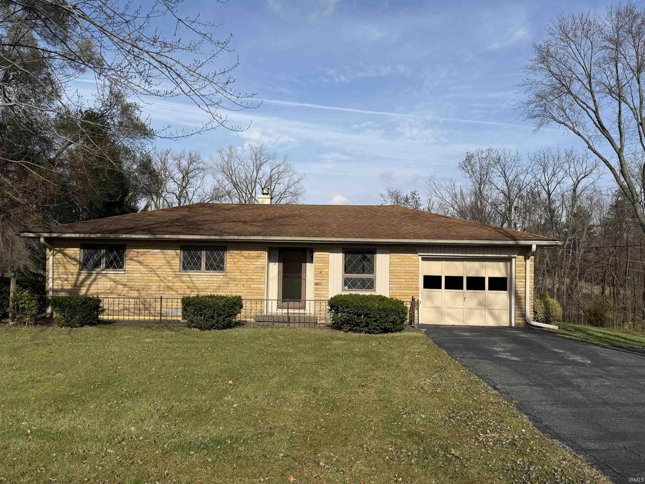 3902 Wildwood Drive - Photo 1