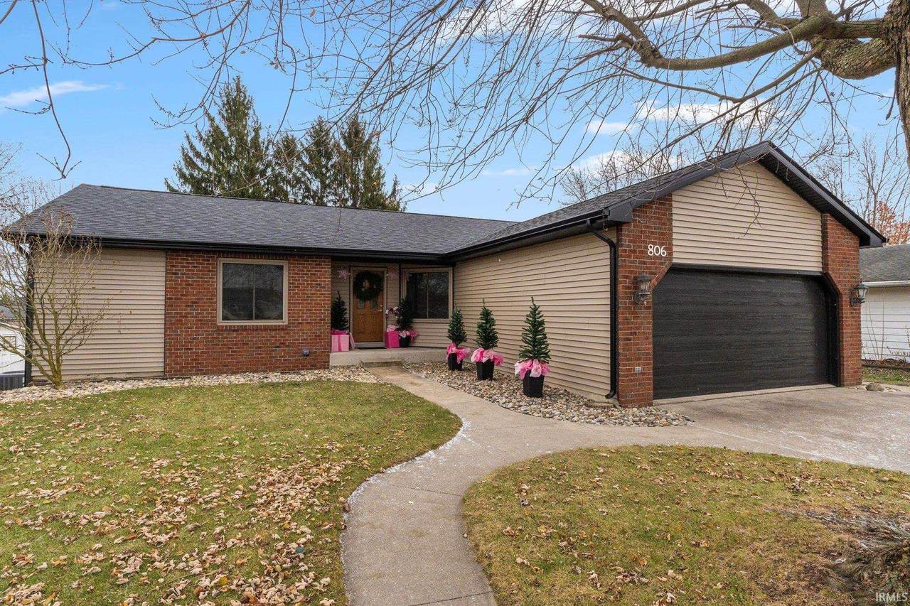 806 Riley Road - Photo 1