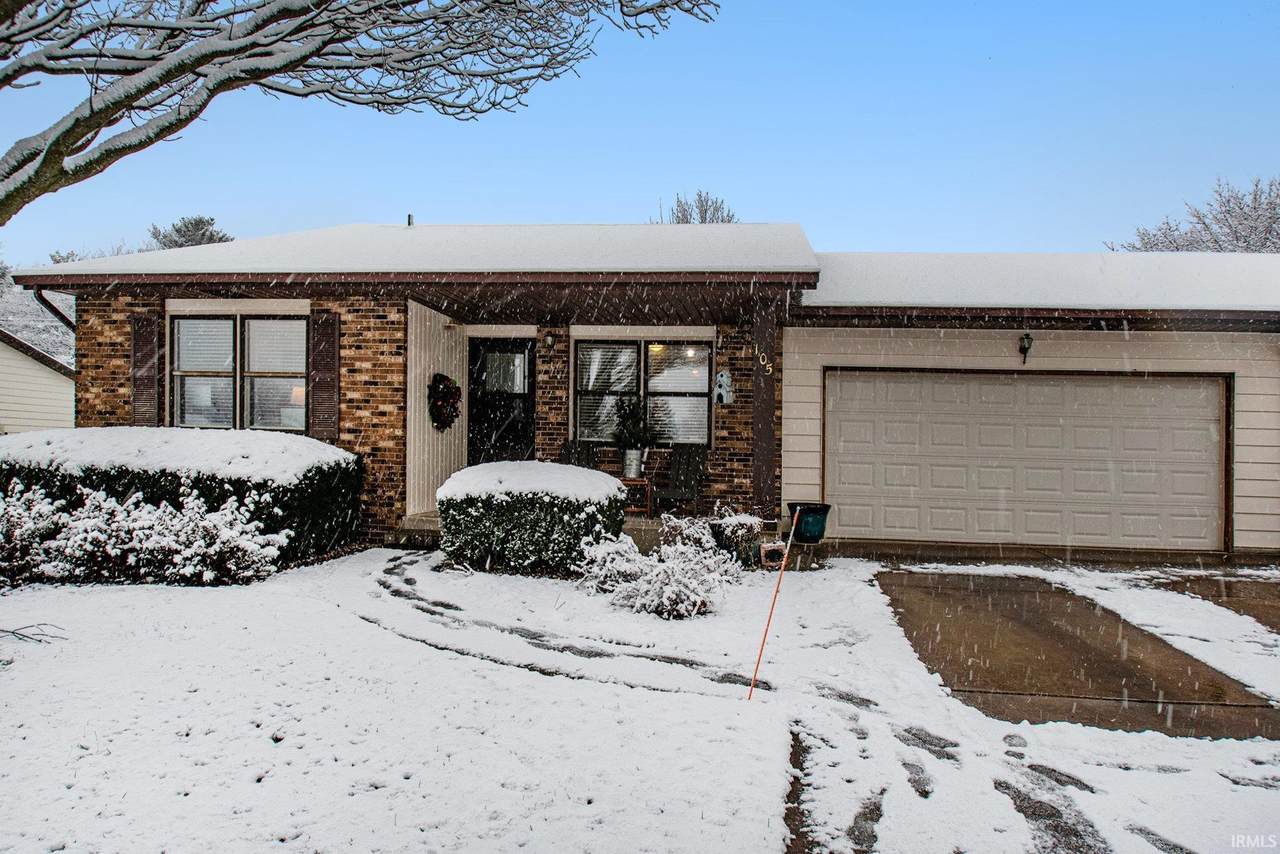 105 Beechwood Drive - Photo 1