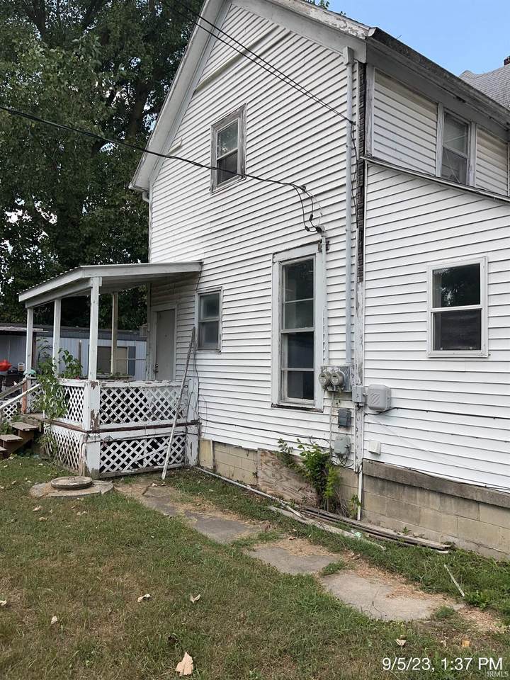 59 1/2 Riverside Drive - Photo 1