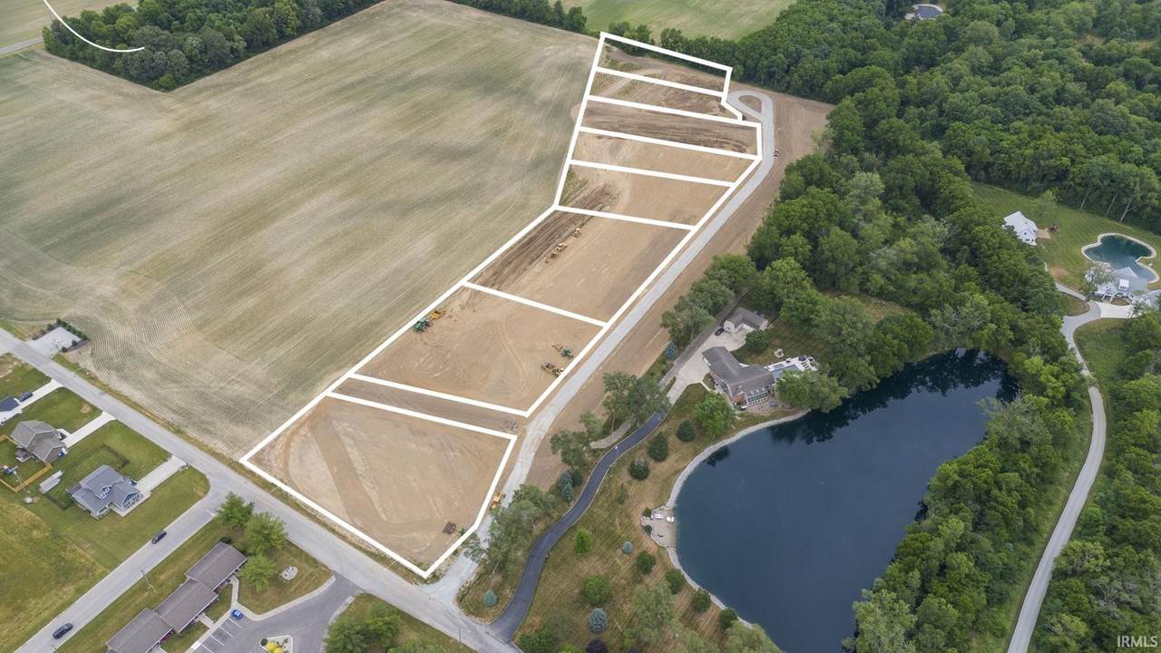 1799 300 E - Photo 1