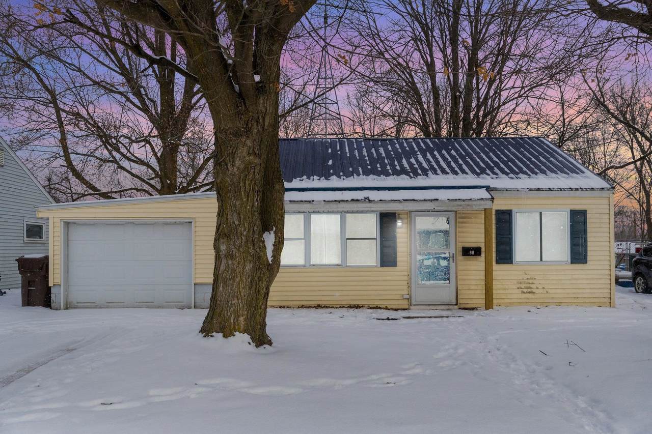 611 Randolph Street - Photo 1