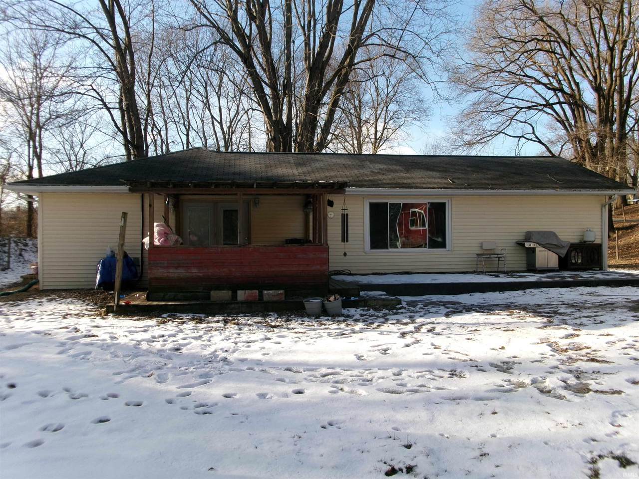 7035 100 W Road - Photo 1