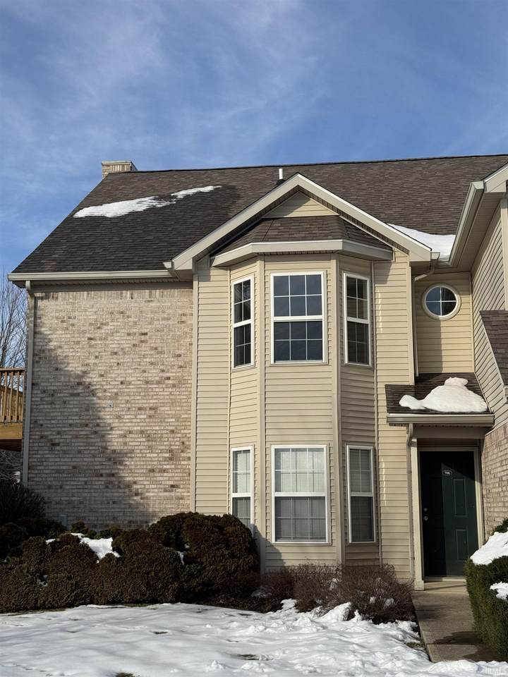 706 Shagbark Court - Photo 1