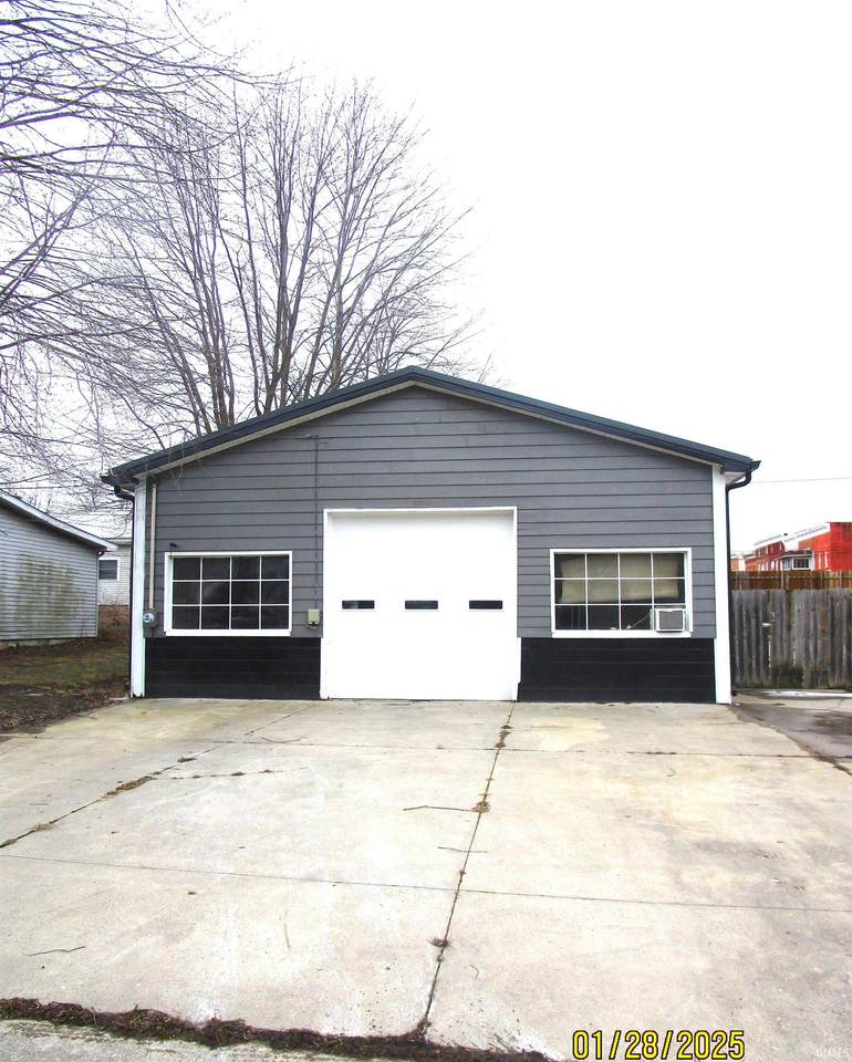 100 Mill Street - Photo 1