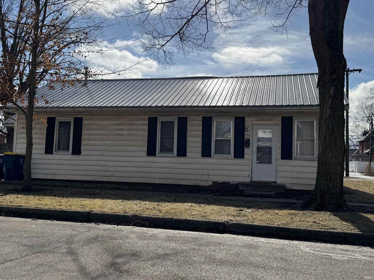 105/107 3rd Street - Photo 1