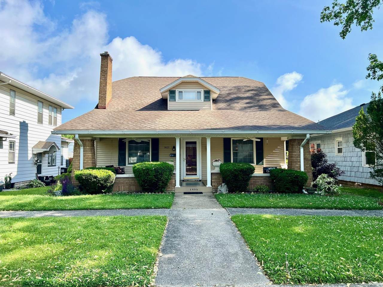 1405 19th Street - Photo 1