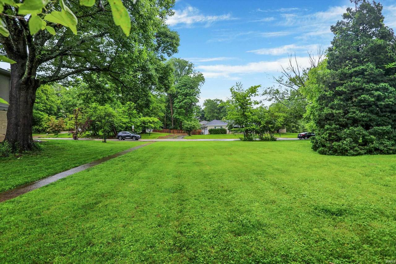 920 Highland Avenue - Photo 1