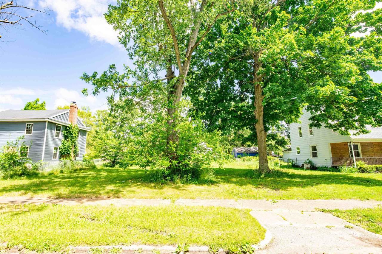1646 Obrien Street - Photo 1