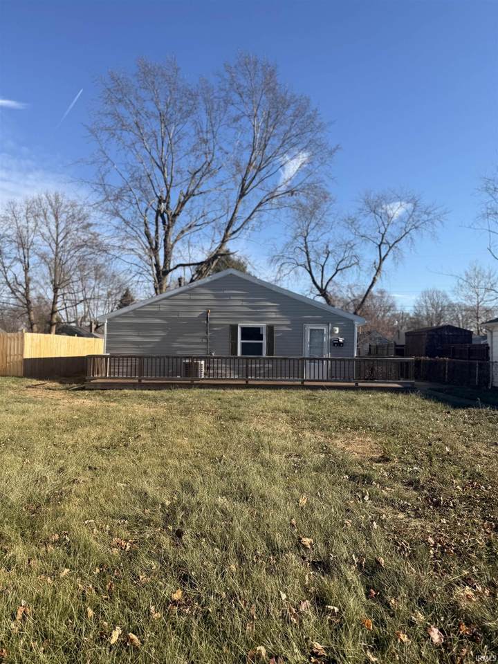 1406 Philips Street - Photo 1