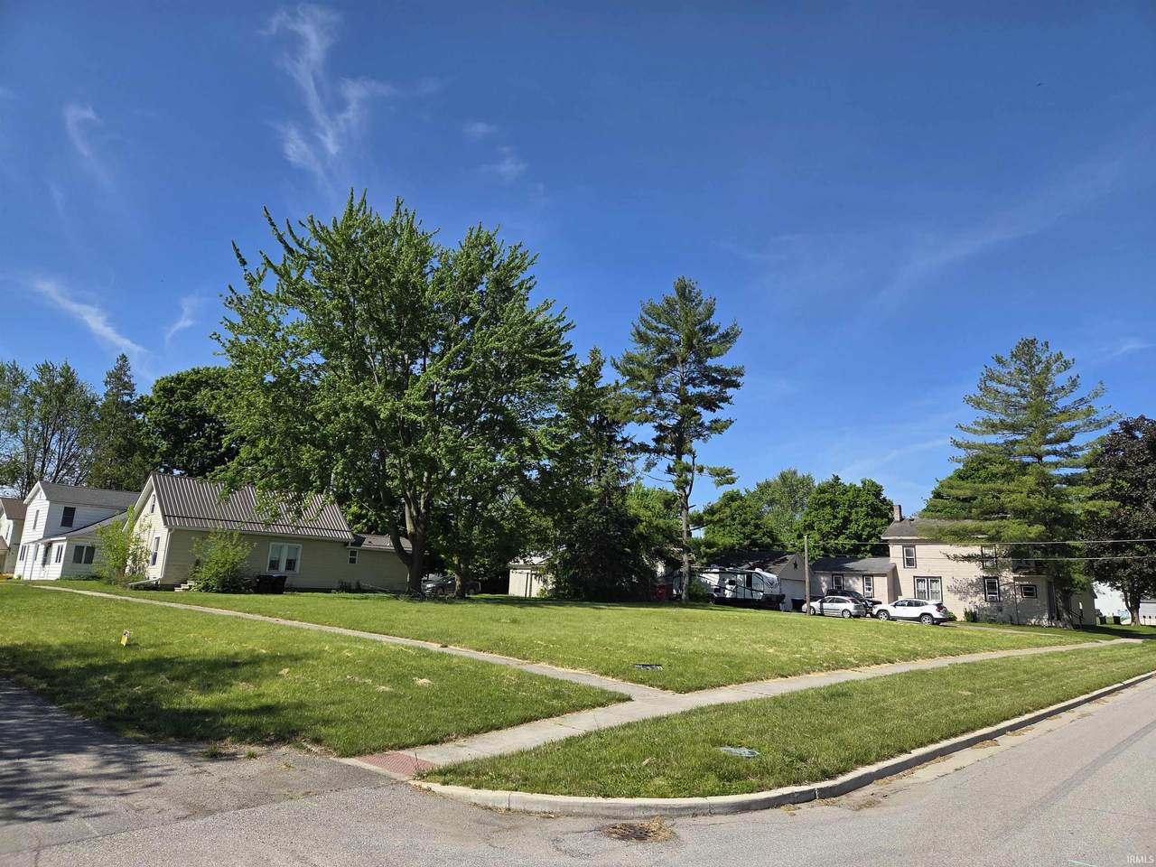 305 Franklin Street - Photo 1