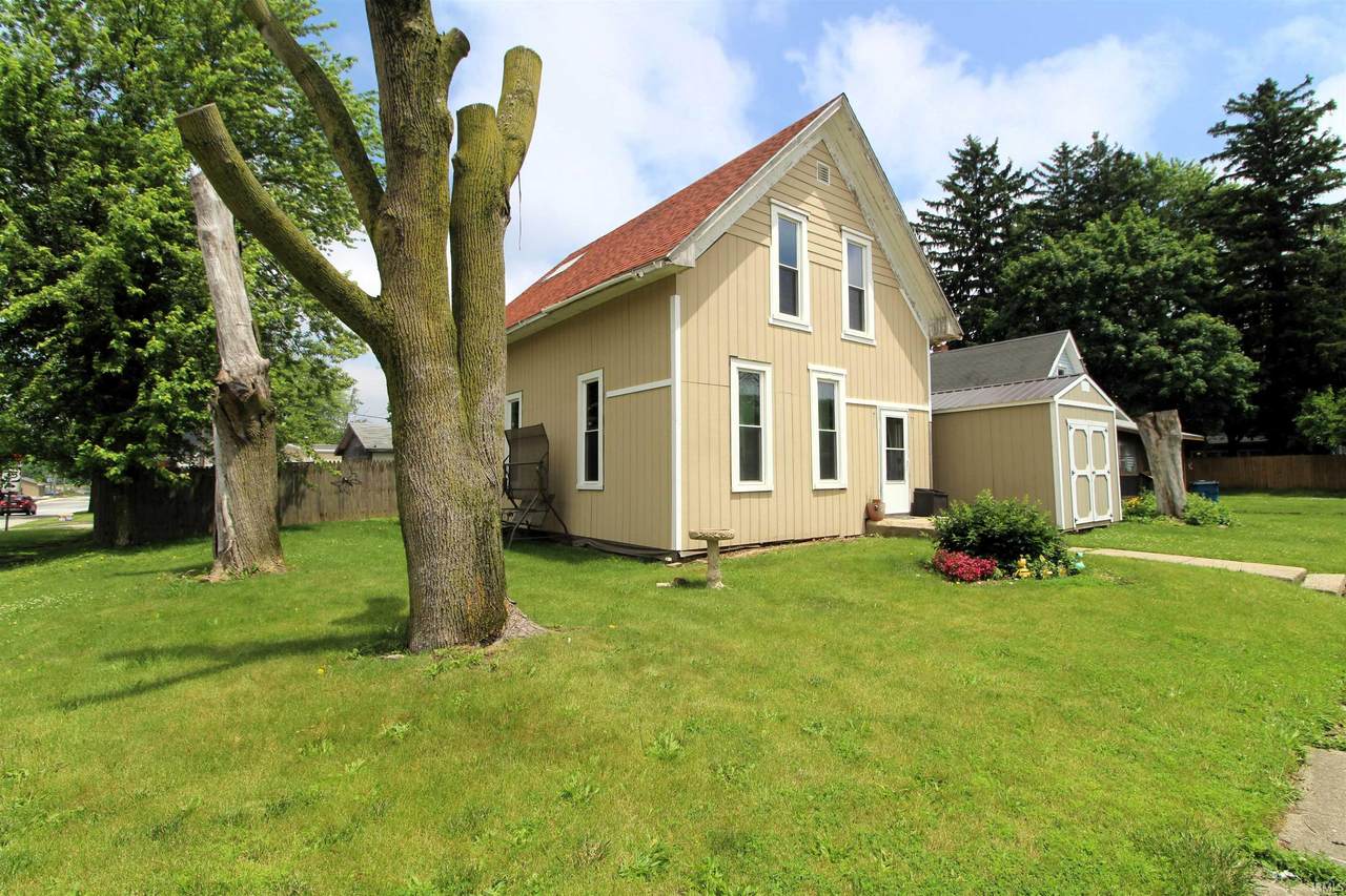 102 E Howard Street - Photo 1